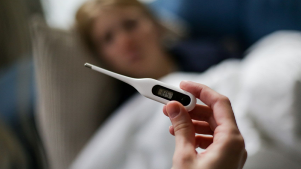 Külmetus hakkab ligi hiilima? Apteeker soovitab tegutseda juba esimeste sümptomite korral 
