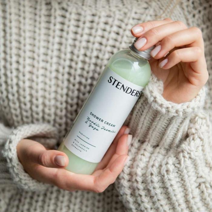 STENDERS NORDIC JASMINE&YUZU DUSHIKREEM 250ML